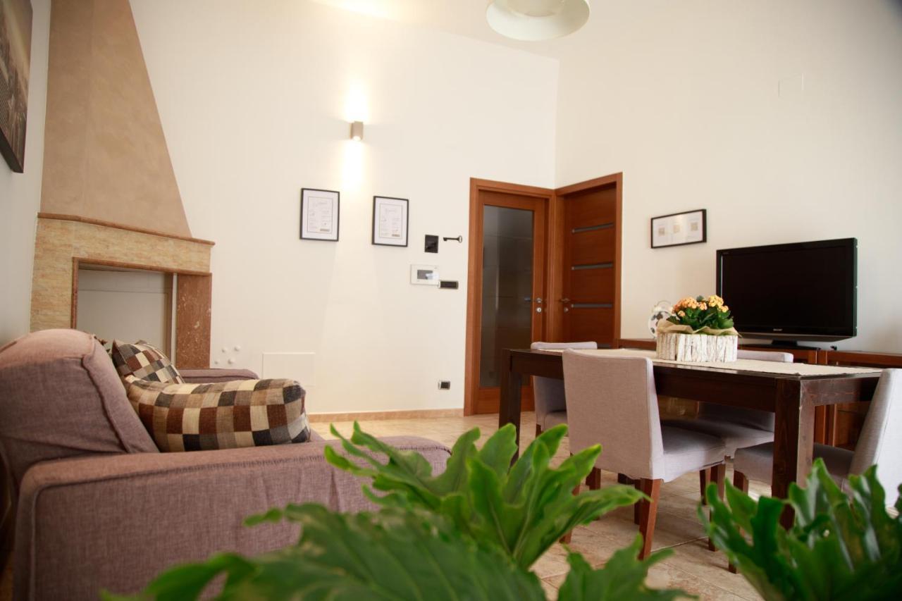 Bed and Breakfast Residenza Le Chianche Latiano Esterno foto